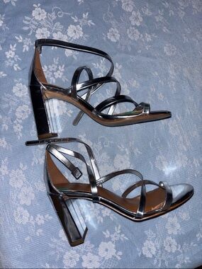 Halston Silver Strappy Heels Size 7